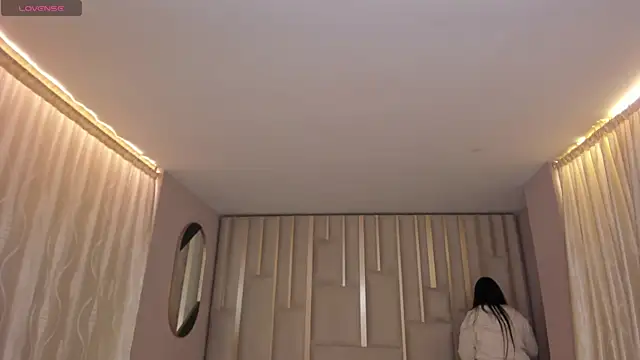 Snapshot of KendraClarkX chatting on 03/08/26, 03:43 KendraClarkX online show from 03/08/26, 03:43