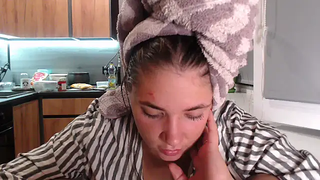 delightful sofi online show from 09/19/25, 06:52