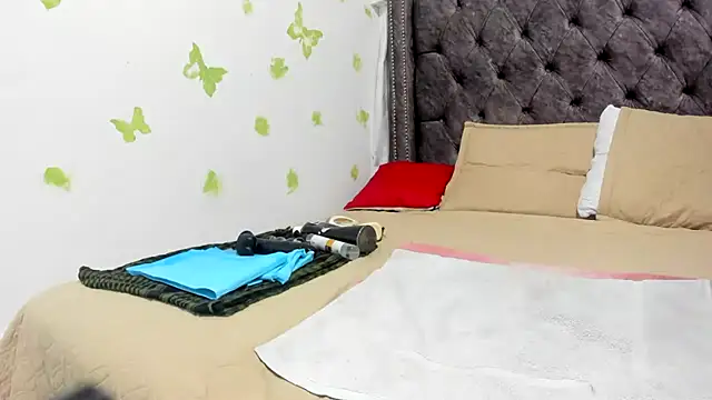 SHARICK GRECO online show from 03/30/26, 01:12