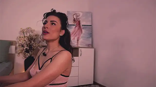 Misslullu online show from 11/26/25, 02:18