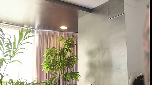 HotSkinnyX online show from 02/26/26, 10:03