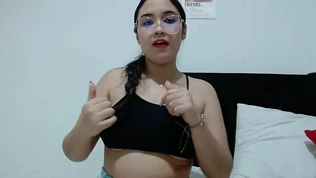 InocentHeaven1 online show from 04/22/26, 12:35