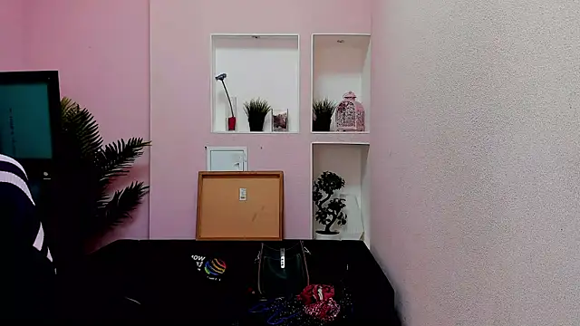 Persephoni online show from 01/26/25, 08:36