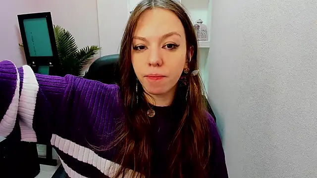 Persephoni online show from 02/06/25, 06:51