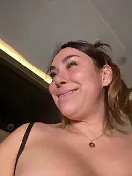 LeaGambit   online show from 02/04/25, 04:26