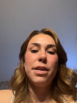 LeaGambit   online show from 03/28/26, 04:01