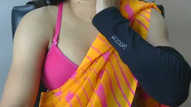  desigori online show from 11/25/25, 04:01