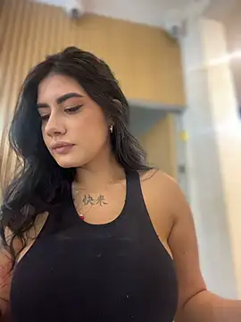 clarachanelricek online show from 11/19/25, 07:47