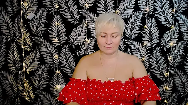 Olivia playful online show from 12/27/24, 11:50