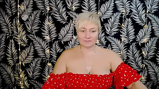 Olivia playful online show from 01/03/25, 12:30