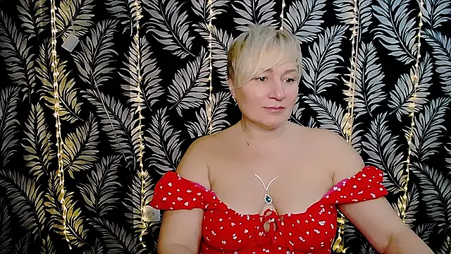 Olivia playful online show from 02/14/25, 12:25