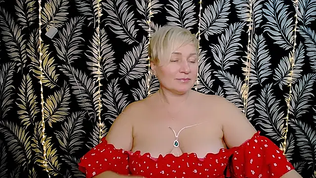 Olivia playful online show from 02/15/25, 03:39