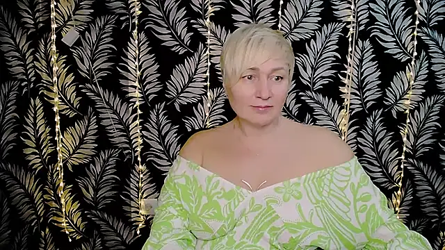 Olivia playful online show from 02/17/25, 03:42