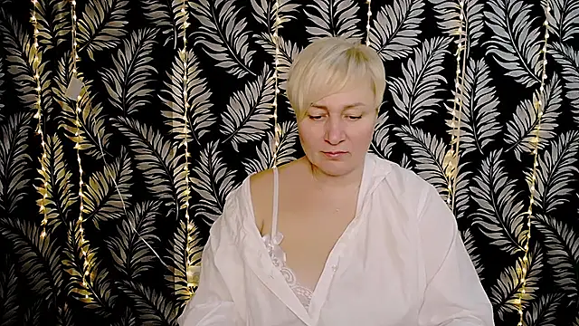 Olivia playful online show from 03/03/25, 12:27