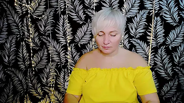 Olivia playful online show from 11/18/25, 10:09