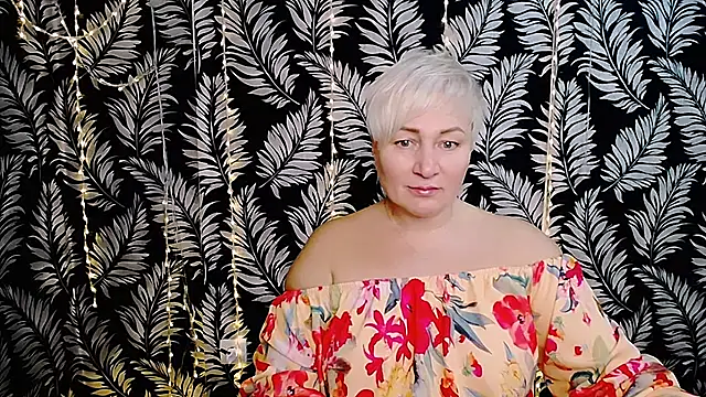 Olivia playful online show from 12/05/25, 11:30