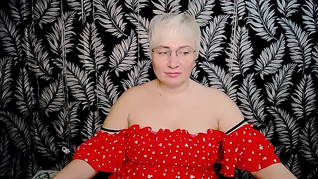 Olivia playful online show from 04/06/26, 10:16