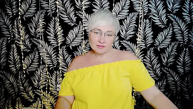 Snapshot of Olivia_playful chatting on 06/13/26, 10:13 Olivia playful online show from 06/13/26, 10:13