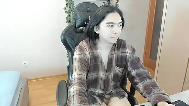 Snapshot of Judame_Aoi chatting on 02/19/25, 10:09 Judame Aoi online show from 02/19/25, 10:09