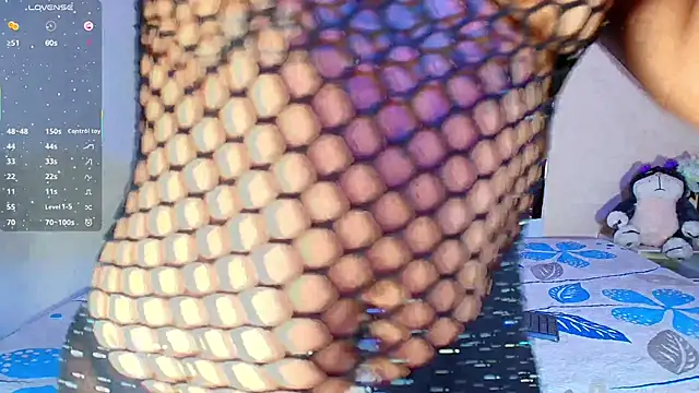 Snapshot of Julieth_Rossi chatting on 03/11/25, 06:08 Julieth Rossi online show from 03/11/25, 06:08