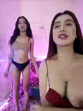 Snapshot of SexyDominnantcheska chatting on 02/07/25, 02:50 SexyDominnantcheska online show from 02/07/25, 02:50