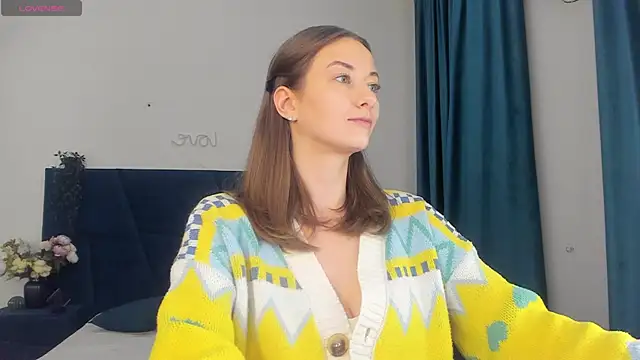 Kelly Summers online show from 12/12/24, 01:49