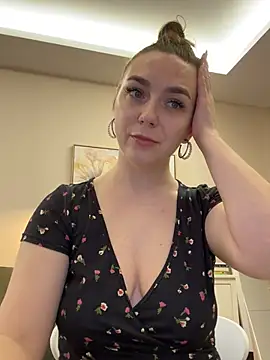 Janeee online show from 01/22/25, 05:48