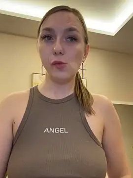 Janeee online show from 03/20/25, 04:31