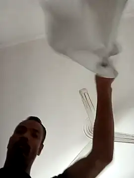 Lent Medium online show from 04/22/26, 03:20