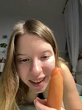 Snapshot of kimczii chatting on 01/12/26, 11:48 kimczii online show from 01/12/26, 11:48