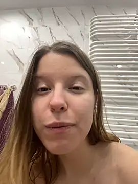 Snapshot of kimczii chatting on 02/05/26, 07:29 kimczii online show from 02/05/26, 07:29