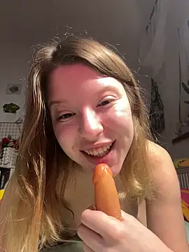 Snapshot of kimczii chatting on 03/02/26, 07:26 kimczii online show from 03/02/26, 07:26