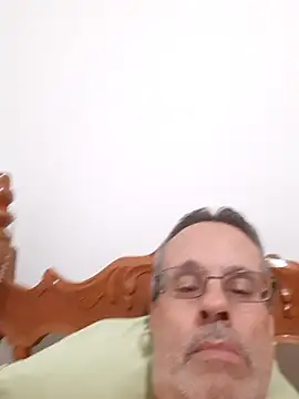 Snapshot of luiz303030 chatting on 11/01/25, 10:01 luiz303030 online show from 11/01/25, 10:01