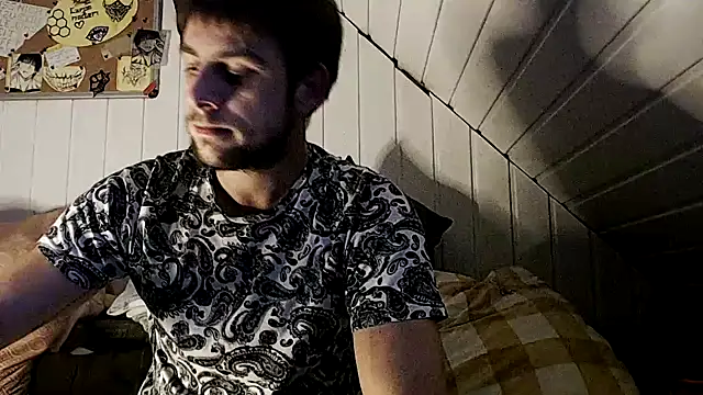 Snapshot of Youngtimer_1997 chatting on 10/23/25, 06:02 Youngtimer 1997 online show from 10/23/25, 06:02