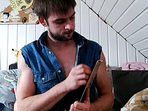 Snapshot of Youngtimer_1997 chatting on 10/30/25, 11:44 Youngtimer 1997 online show from 10/30/25, 11:44