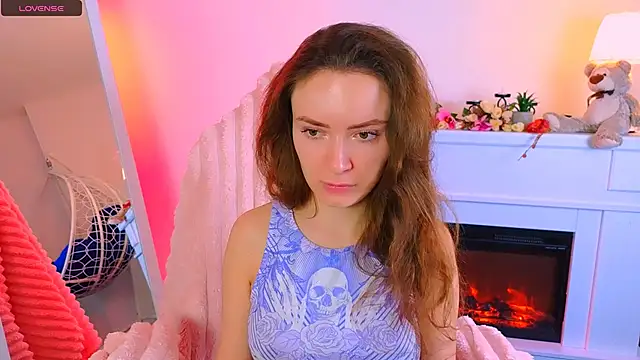    Emily    online show from 03/03/25, 07:32