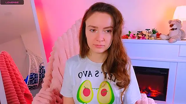    Emily    online show from 03/10/25, 07:32