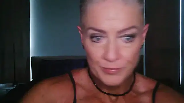 Devon2020 online show from 11/20/25, 09:09