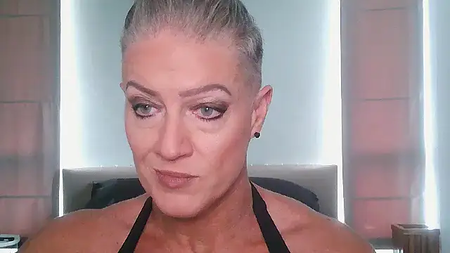 Devon2020 online show from 11/21/25, 07:18