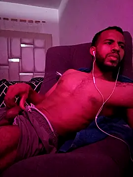 Criistianprado19cm online show from 04/14/26, 12:49