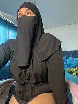 Snapshot of Jameela chatting on 01/09/25, 07:50 Jameela online show from 01/09/25, 07:50