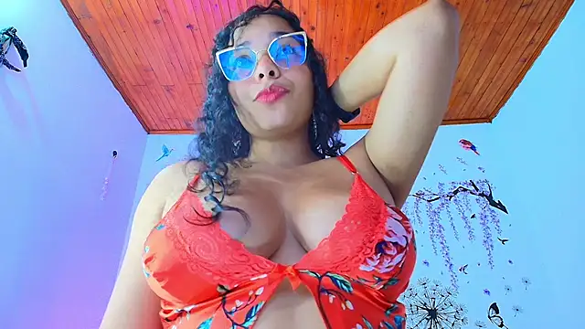 Sofiia Diiaz online show from 12/21/25, 04:52