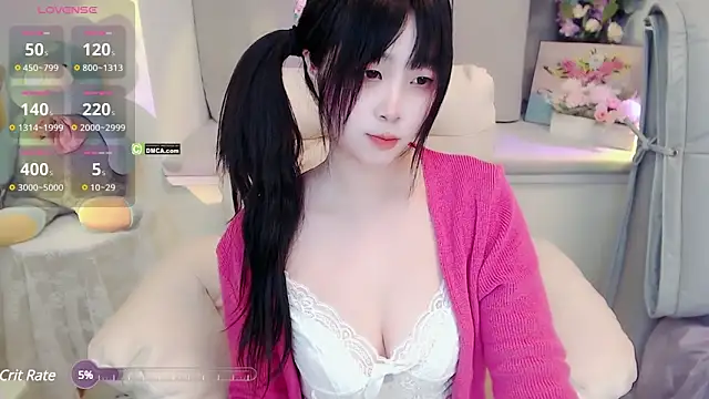 Snapshot of yoyoyo_99 chatting on 03/19/25, 03:08 yoyoyo 99 online show from 03/19/25, 03:08