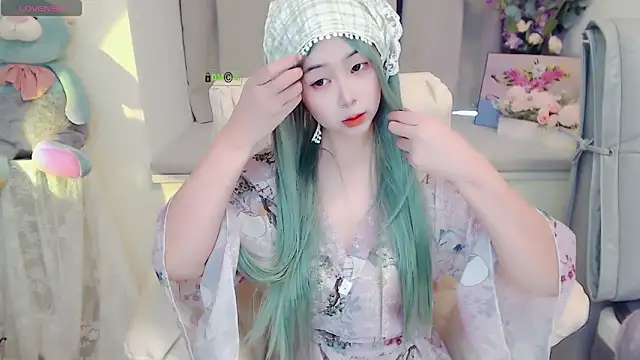 Snapshot of yoyoyo_99 chatting on 03/21/25, 06:16 yoyoyo 99 online show from 03/21/25, 06:16