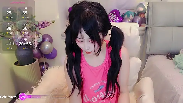 Snapshot of yoyoyo_99 chatting on 10/21/25, 04:24 yoyoyo 99 online show from 10/21/25, 04:24