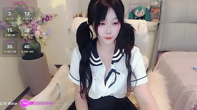 Snapshot of yoyoyo_99 chatting on 10/27/25, 05:00 yoyoyo 99 online show from 10/27/25, 05:00