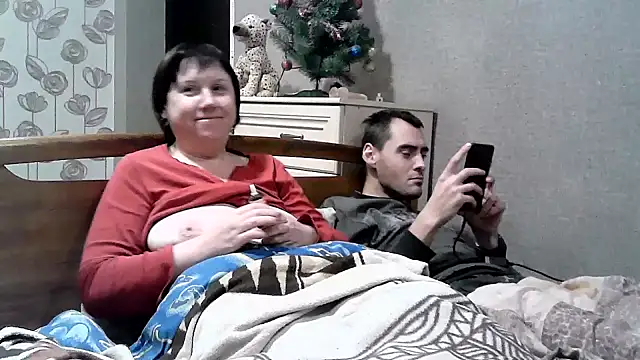 Snapshot of explored_romantic chatting on 12/03/24, 08:06 explored romantic online show from 12/03/24, 08:06