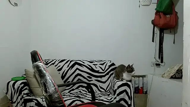 Snapshot of angelamarie1 chatting on 01/09/26, 09:34 angelamarie1 online show from 01/09/26, 09:34