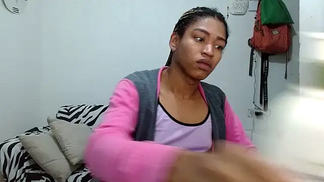 Snapshot of angelamarie1 chatting on 01/10/26, 10:28 angelamarie1 online show from 01/10/26, 10:28