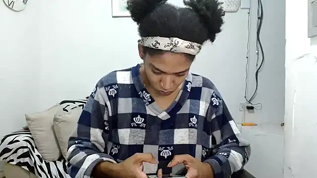 Snapshot of angelamarie1 chatting on 02/02/26, 11:20 angelamarie1 online show from 02/02/26, 11:20